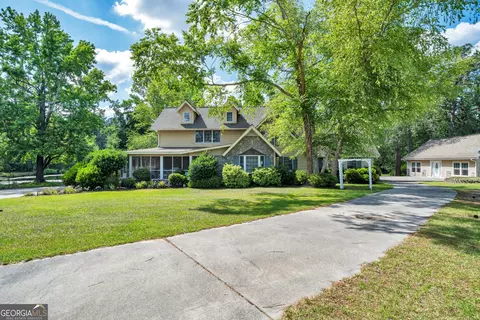 Exterior - 87 Georgia Ave, Adrian, GA 31002 photo 4 of 20
