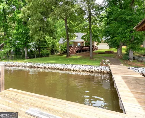 142 Tanglewood Ct, Eatonton, GA 31024