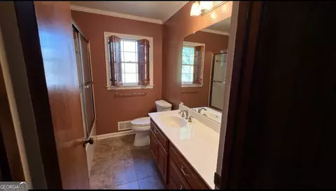 Bath - 5 Ridge Dr, Hampton, GA 30228 photo 1 of 1
