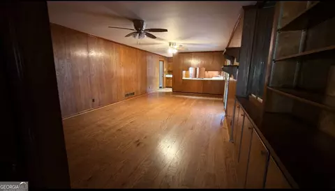 Living - 5 Ridge Dr, Hampton, GA 30228 photo 6 of 6