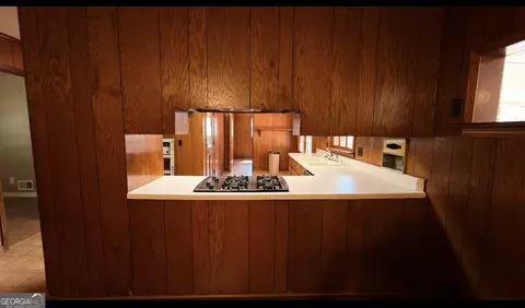 Kitchen - 5 Ridge Dr, Hampton, GA 30228 photo 2 of 2