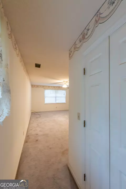 Entry Way - 124 David Dr, Thomaston, GA 30286 photo 6 of 6
