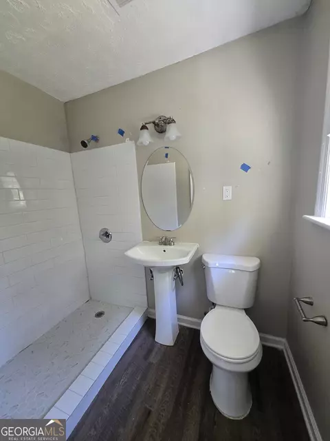 Bath - 4131 Hicks Rd, Austell, GA 30106 photo 2 of 2