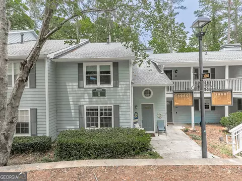 3960 Riverlook Pkwy SE #102, Marietta, GA 30067