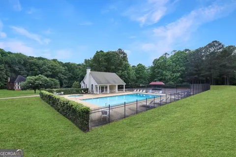 Exterior - 143 Cameron Pointe Dr, Lagrange, GA 30240 photo 3 of 4