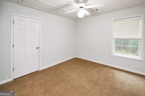 Bedroom - 143 Cameron Pointe Dr, Lagrange, GA 30240 photo 4 of 4