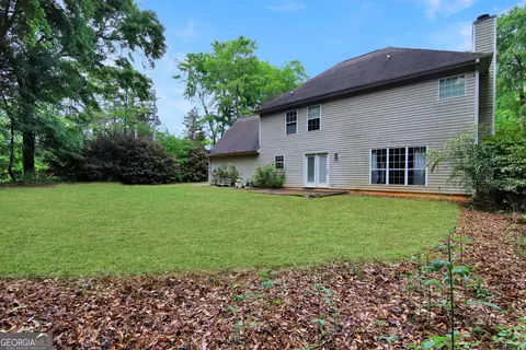 Exterior - 143 Cameron Pointe Dr, Lagrange, GA 30240 photo 1 of 4