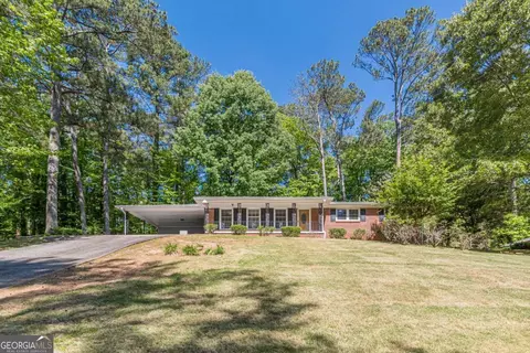 3483 Scenic Dr, East Point, GA 30344