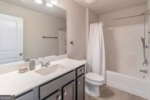 Bath - 3948 Two Bridge Dr, Buford, GA 30518 photo 1 of 4