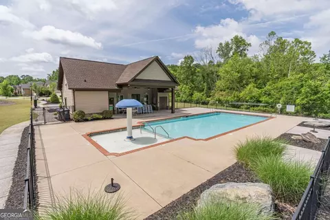 Exterior - 3948 Two Bridge Dr, Buford, GA 30518 photo 3 of 14
