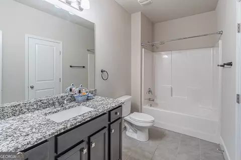 Bath - 3948 Two Bridge Dr, Buford, GA 30518 photo 4 of 4