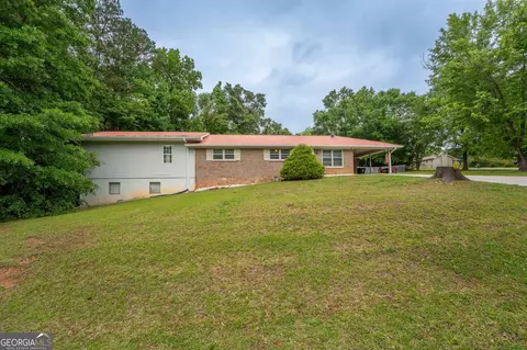 Exterior - 84 Lovell Cir, Toccoa, GA 30577 photo 2 of 7
