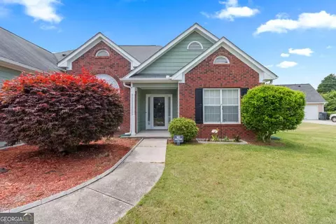 Exterior - 105 Grayview Ct, Grayson, GA 30017 photo 2 of 7