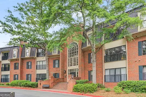 23201 Plantation Dr, Atlanta, GA 30324