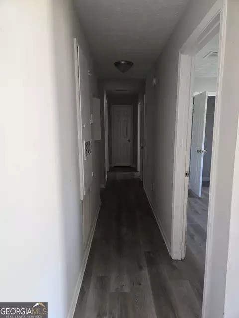 Entry Way - 12130 Brown Bridge Rd, Covington, GA 30016 photo 1 of 2