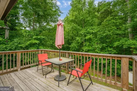Exterior - 554 Saddle Ridge Dr, Bethlehem, GA 30620 photo 7 of 10