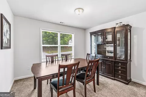 Dining - 554 Saddle Ridge Dr, Bethlehem, GA 30620 photo 1 of 1