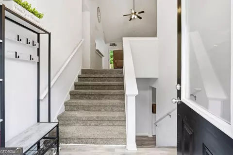 Entry Way - 554 Saddle Ridge Dr, Bethlehem, GA 30620 photo 1 of 9