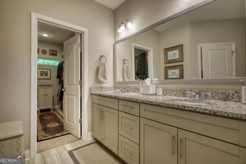 Entry Way - 9120 Leverett Cir, Covington, GA 30014 photo 3 of 3