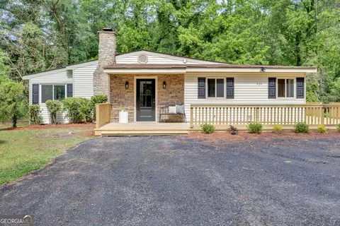 2573 Bonds Lake Rd NW, Conyers, GA 30012