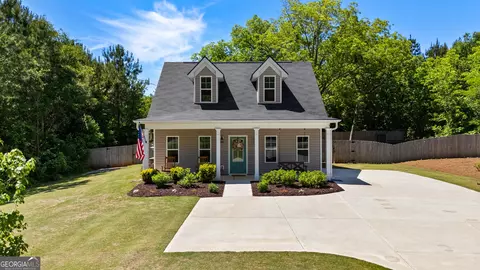 218 Tenney Nelson Rd, Grantville, GA 30220