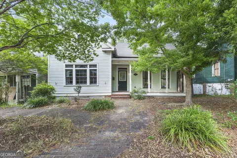 1469 Chestnut St, Macon, GA 31201