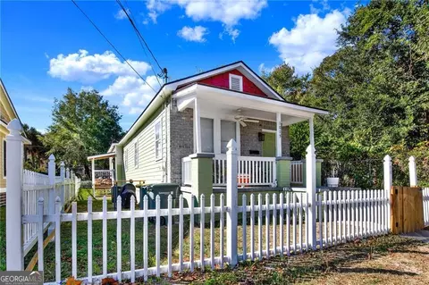 1015 W 36th St, Savannah, GA 31415