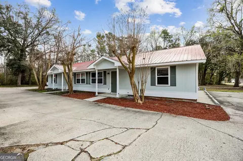108 Clarks Bluff Rd, Kingsland, GA 31548