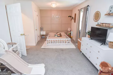 Bedroom - 1579 Van Buren Rd, Barnesville, GA 30204 photo 5 of 14