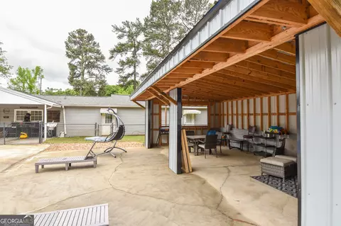 Exterior - 1579 Van Buren Rd, Barnesville, GA 30204 photo 19 of 28