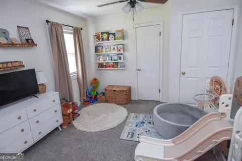 Bedroom - 1579 Van Buren Rd, Barnesville, GA 30204 photo 2 of 14
