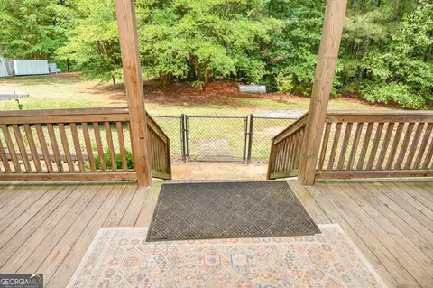 Exterior - 1579 Van Buren Rd, Barnesville, GA 30204 photo 4 of 28