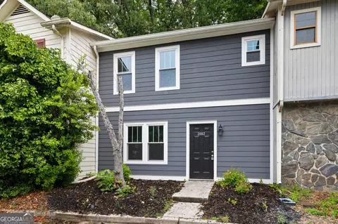 2082 Lenoa Ln, Austell, GA 30106