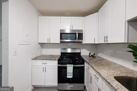 Kitchen - 2082 Lenoa Ln, Austell, GA 30106 photo 1 of 1