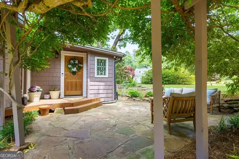 4010 Lower Roswell Rd, Marietta, GA 30068