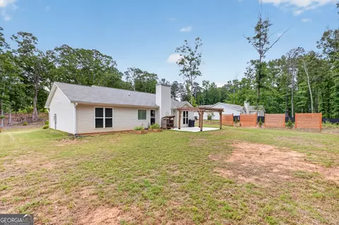 Exterior - 202 Rolling Woods Ln, Hull, GA 30646 photo 7 of 7