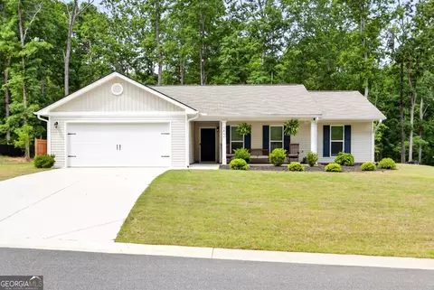 202 Rolling Woods Ln, Hull, GA 30646