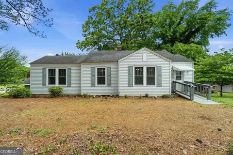 3022 Maple Rd SE, Lindale, GA 30147