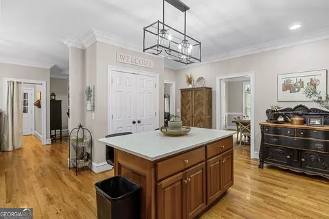 Kitchen - 5 Haley Dr SE, Rome, GA 30161 photo 4 of 5