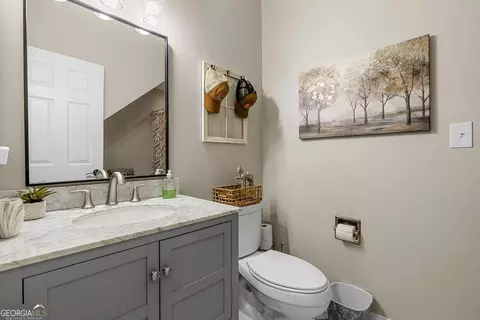 Bath - 5 Haley Dr SE, Rome, GA 30161 photo 7 of 8