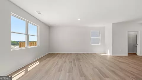 Living - 238 Rolling Meadow Trce, Jasper, GA 30143 photo 2 of 4
