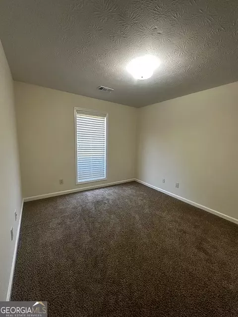Bedroom - 106 Ridgefield Cir, Lagrange, GA 30241 photo 1 of 3