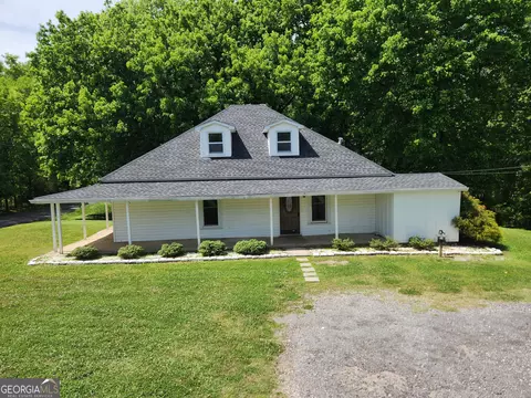 1846 Wax Rd SE, Silver Creek, GA 30173