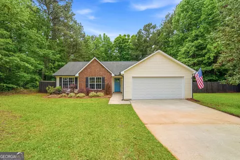 250 Saddlebrook Dr, Senoia, GA 30276