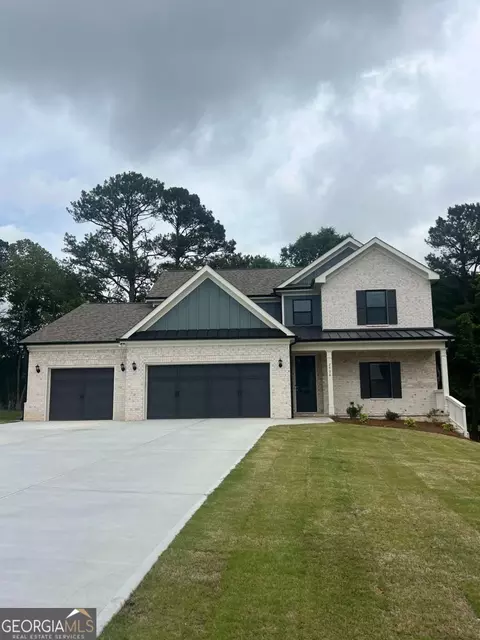 2736 Thomas View Ct, Loganville, GA 30052