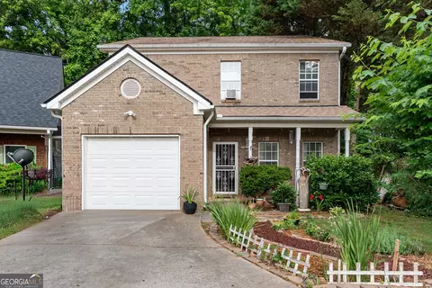 635 Shadowmoore Dr, Riverdale, GA 30274