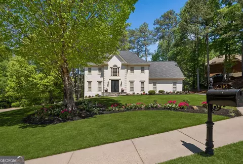 185 Chickering Lake Dr, Roswell, GA 30075