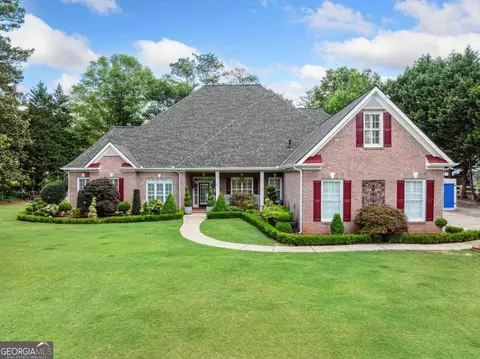 84 Gloster Rd NW, Lawrenceville, GA 30044