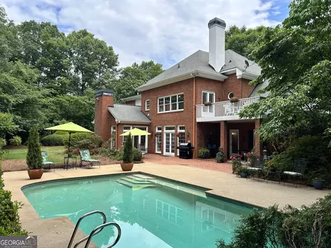 9100 Huntcliff Trce, Sandy Springs, GA 30350
