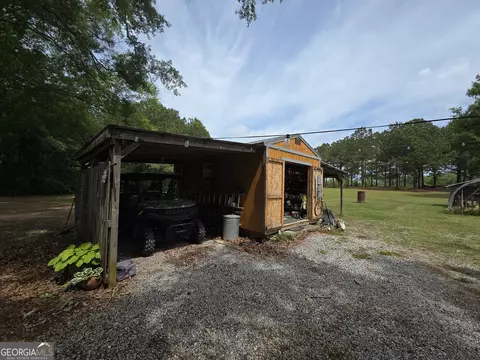 Exterior - 395 E Milner Rd, Zebulon, GA 30295 photo 20 of 30